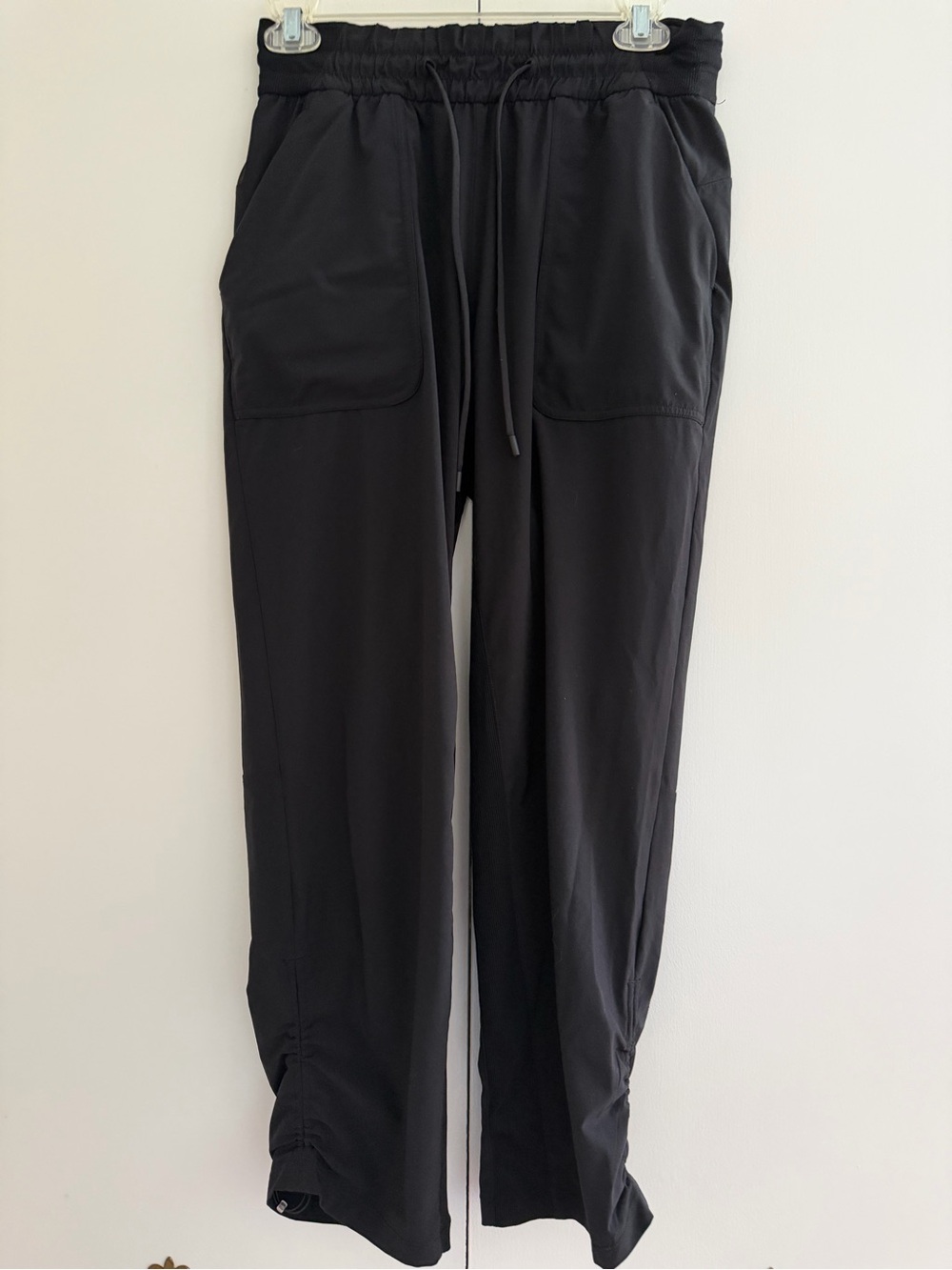 Lululemon beyond studio crop pants, size 6